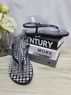 Armani Exchange Black Thong Sandals wMagenta Trim Detail